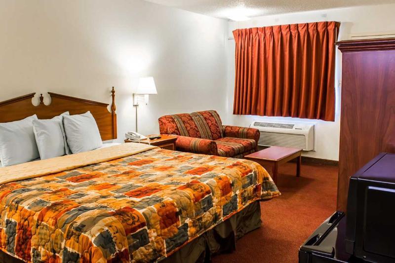 Econo Lodge Selma Zewnętrze zdjęcie