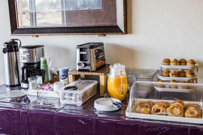 Econo Lodge Selma Zewnętrze zdjęcie